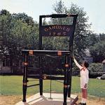 gardner-bigchairlabled1785