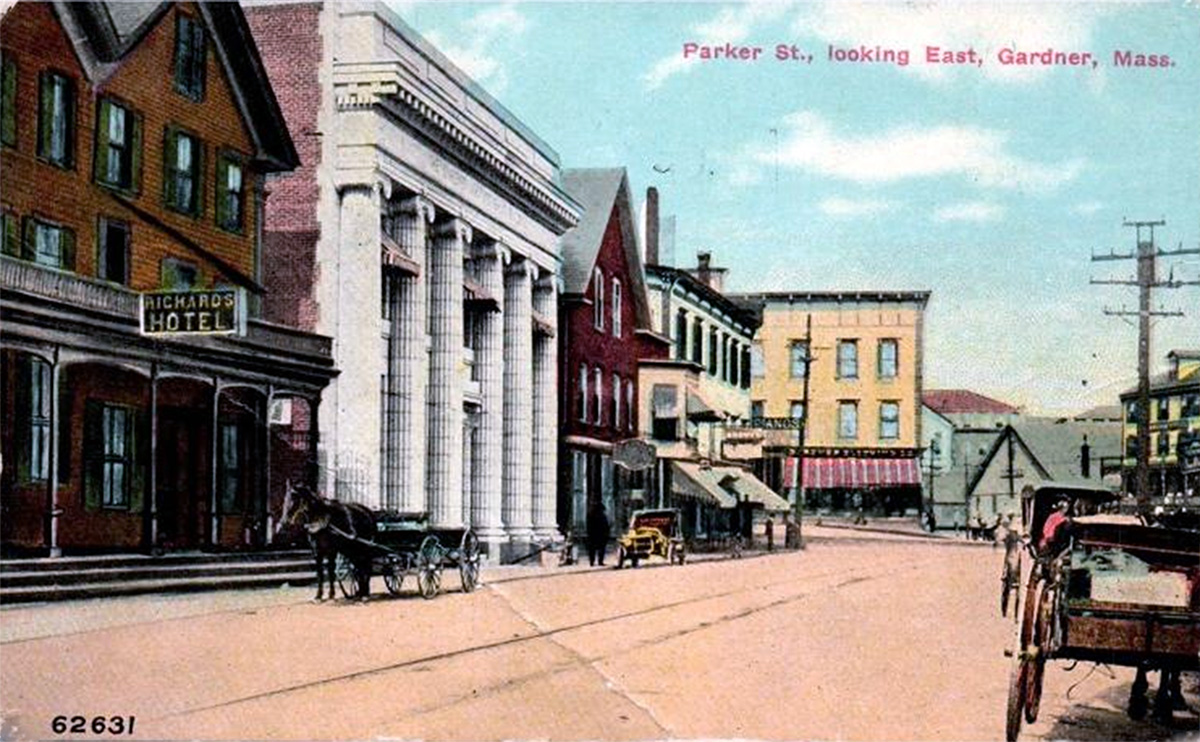 gardner-parkerstreet-lookingeast-horses