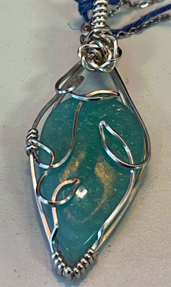 ww-adventurinewirewrap-600