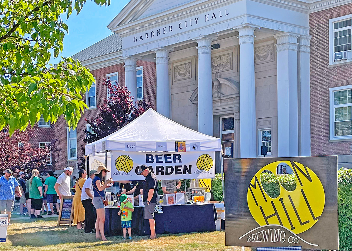 GardnerFoodTruckFestival-12-MoonHill-1200