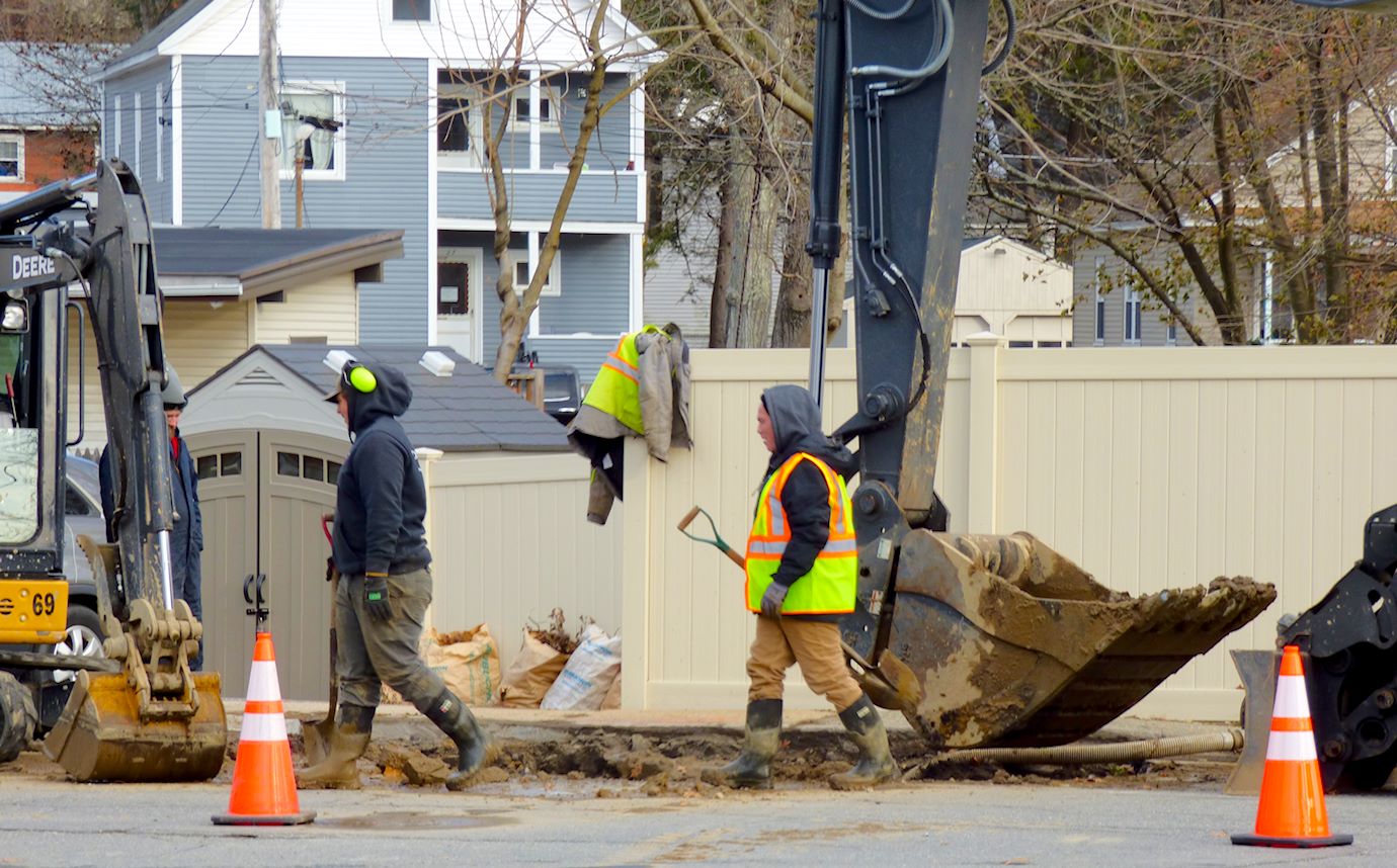 DPW Pelley Street Water Main Break 3